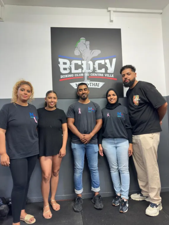 Découvrez l’équipe Médic à Lit : Votre partenaire pour le confort et la santé à domicile, Saint-Denis, Médic À Lit