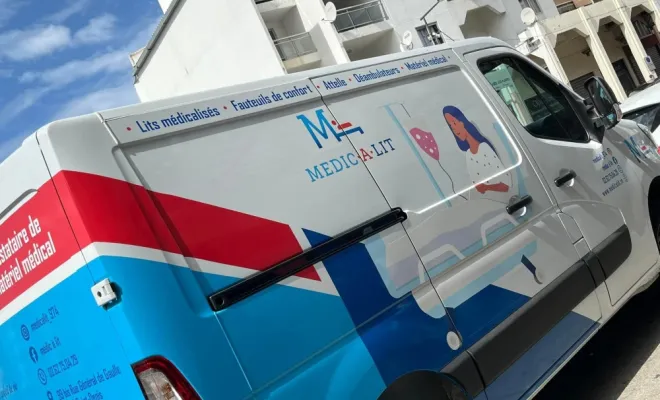 Notre fourgon Médic A Lit s'est refait une beauté !, Saint-Denis, Médic À Lit
