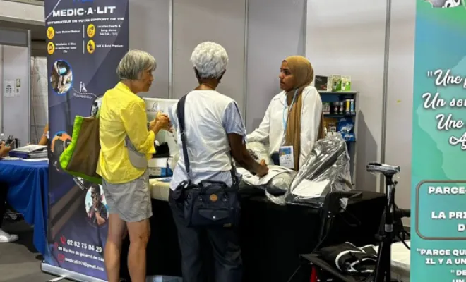 🩵 Retour en photos sur le Village du Diabète : une journée placée sous le signe de la prévention, Saint-Denis, Médic À Lit