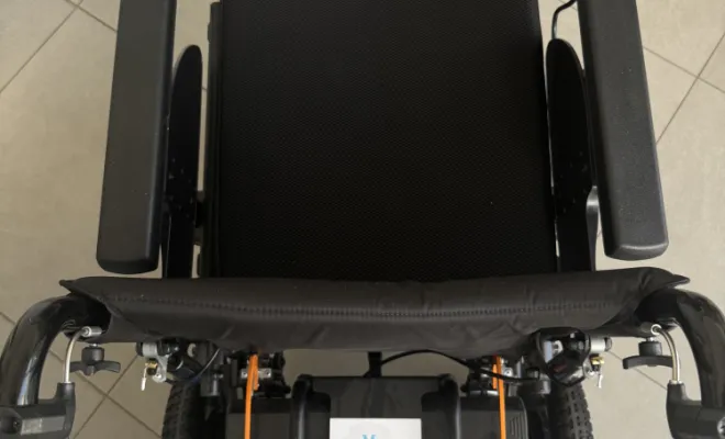 🦽 Fauteuil roulant électrique : guide complet pour choisir une solution de mobilité adaptée, Saint-Denis, Médic À Lit